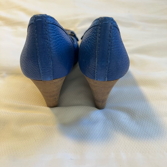 Tory Burch Amanda Wedge Size 7.5 - Picture 5 of 7